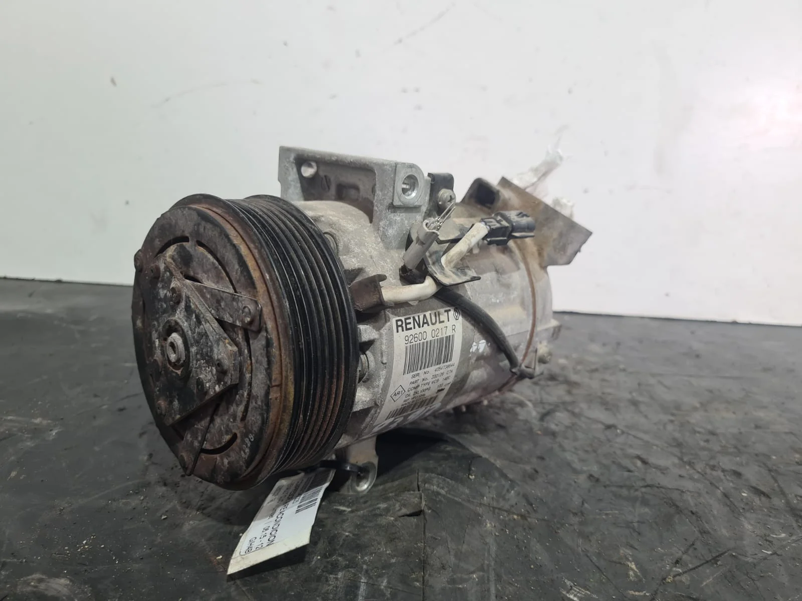 Foto de COMPRESOR AIRE ACONDICIONADO RENAULT CLIO IV referencia 926000217R