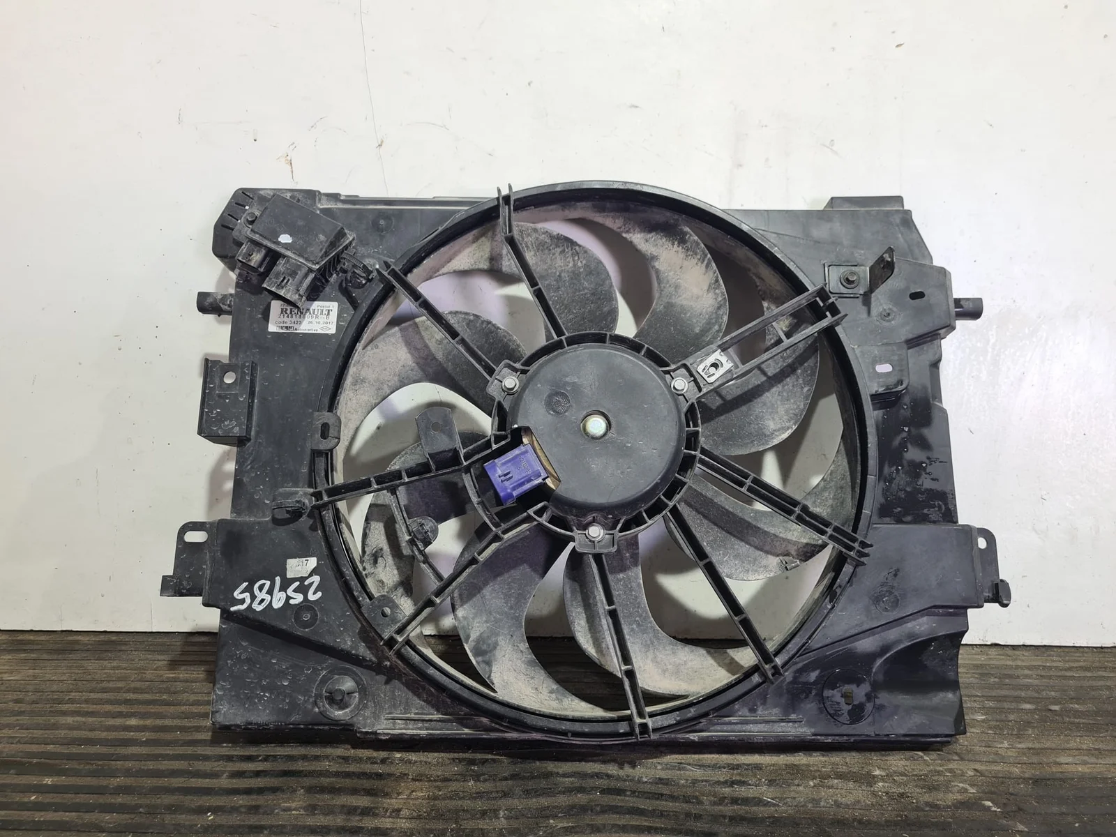 Foto de ELECTROVENTILADOR RENAULT CLIO IV referencia 214818009R
