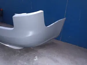 Foto de PARAGOLPES TRASERO SIN MARCA SIN MODELO referencia 8E5807301L foto 2