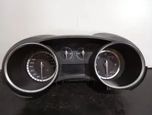 Foto de CUADRO INSTRUMENTOS ALFA ROMEO GIULIETTA (191) referencia 50516478