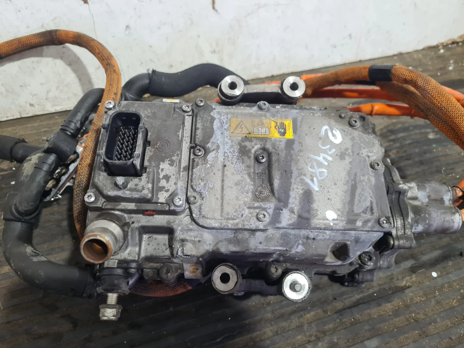 Foto de MOTOR ELECTRICO ACTUADOR MERCEDES-BENZ CLASE E (BM 212) FAMILIAR referencia 44300DF