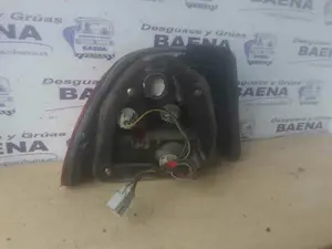 Foto de PILOTO TRASERO DERECHO HONDA ACCORD BERLINA (CC/CE) foto 2