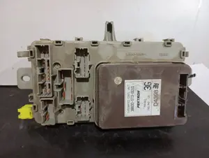 Foto de CAJA RELES / FUSIBLES HONDA CIVIC 5 PUERTAS (MA/MB) referencia 3820AST3G400 foto 2