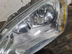 Foto de FARO IZQUIERDO FORD FOCUS BERLINA (CAP) referencia 4M5H3K060BA foto 4