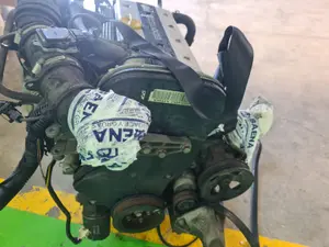 Foto de MOTOR COMPLETO OPEL VECTRA B BERLINA foto 5