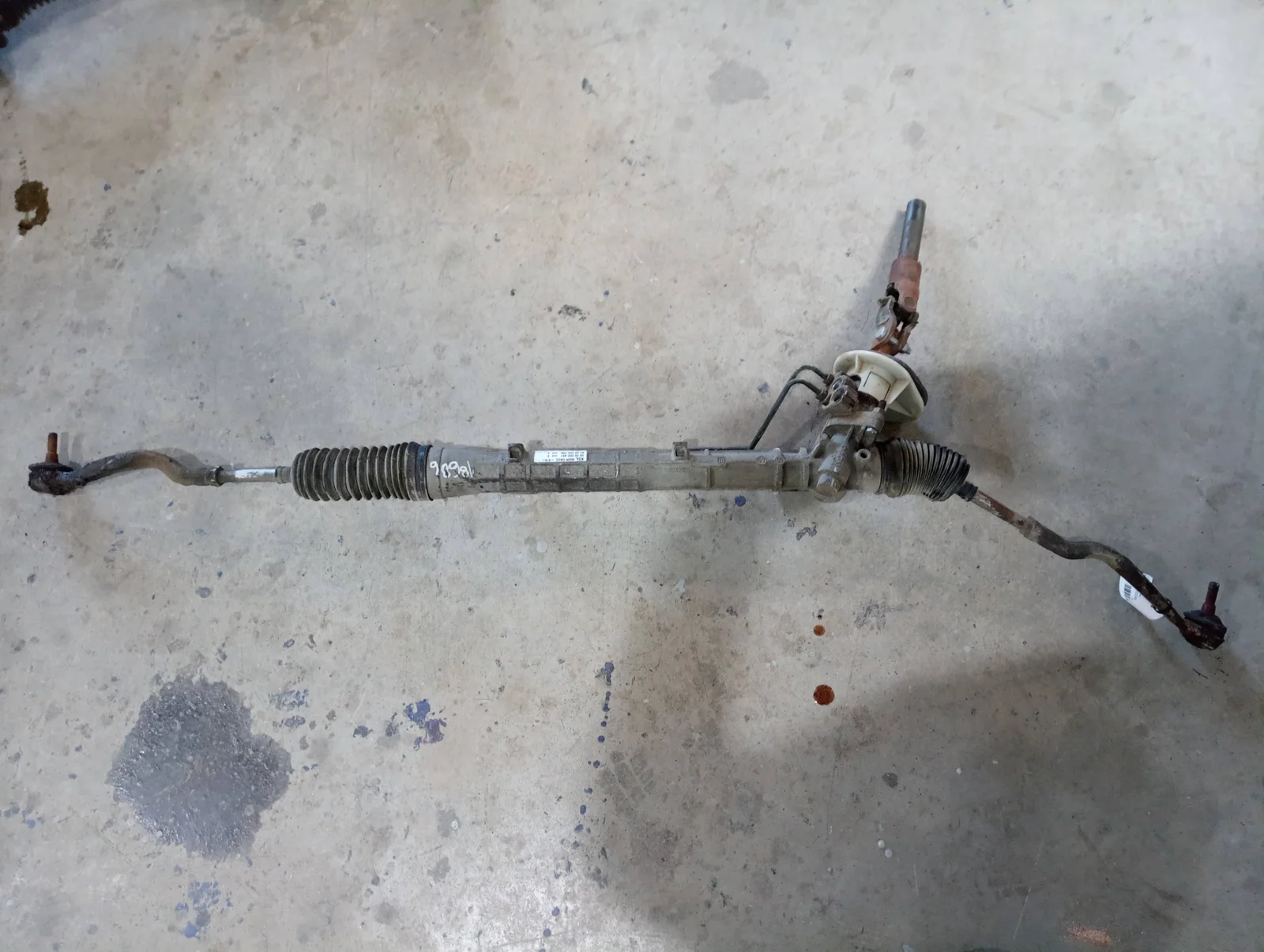 Foto de CREMALLERA DIRECCION OPEL VECTRA B BERLINA referencia 6900000497