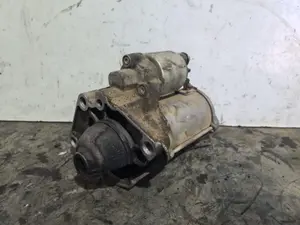 Foto de MOTOR ARRANQUE RENAULT MEGANE IV BERLINA 5P referencia 233000686R