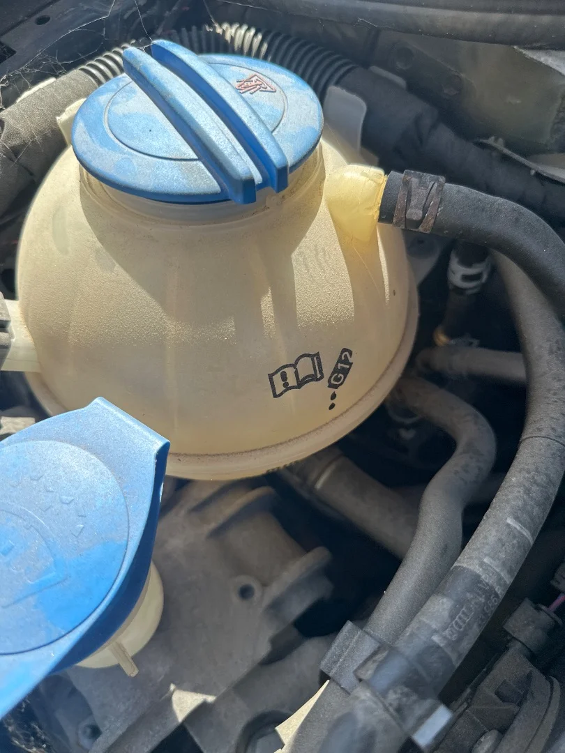 Foto de DEPOSITO EXPANSION VOLKSWAGEN GOLF VI (5K1)(10.2008)