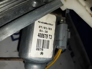 Foto de ELEVALUNAS DELANTERO DERECHO CITROEN XSARA BERLINA referencia 115494 foto 3