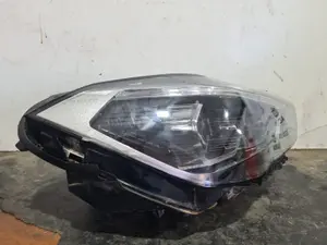 Foto de FARO DERECHO BMW SERIE X1 (F48) referencia 901560862 foto 2