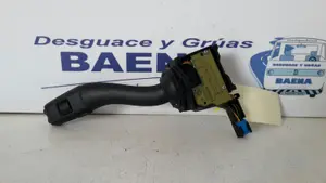 Foto de MANDO LIMPIA SIN MARCA SIN MODELO referencia 8P0953519A foto 2