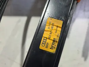 Foto de ELEVALUNAS DELANTERO DERECHO AUDI A4 AVANT (8E) referencia 8E0837462B foto 4