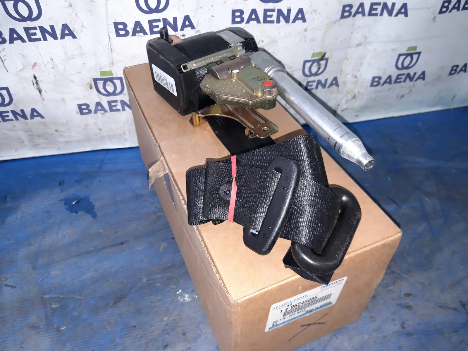 Foto de CINTURON SEGURIDAD DELANTERO DERECHO SIN MARCA SIN MODELO referencia 96240885