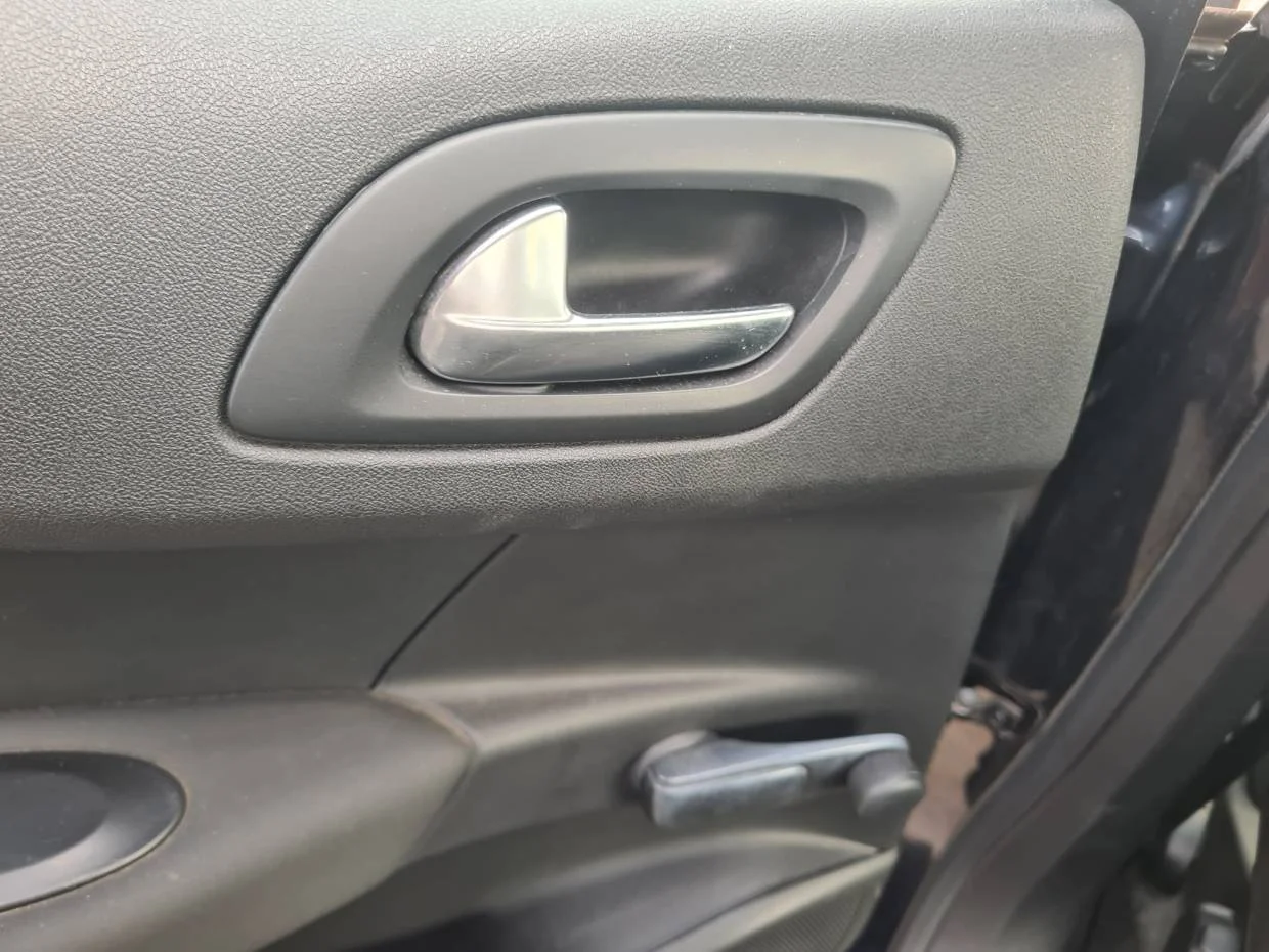 Foto de MANETA INTERIOR TRASERA IZQUIERDA CITROEN C4 BERLINA