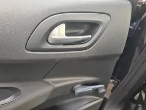 Foto de MANETA INTERIOR TRASERA IZQUIERDA CITROEN C4 BERLINA