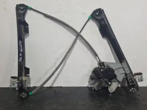 Foto de ELEVALUNAS DELANTERO IZQUIERDO JAGUAR X-TYPE referencia 130821946