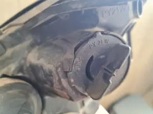 Foto de FARO DERECHO CITROEN C5 BERLINA referencia 9650115380 foto 7