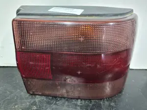 Foto de PILOTO TRASERO DERECHO SIN MARCA SIN MODELO referencia 7700815980 foto 1