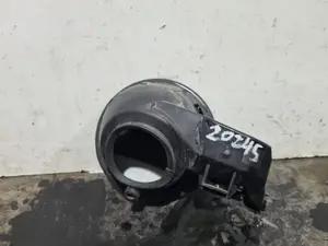 Foto de TAPA EXTERIOR COMBUSTIBLE FORD TRANSIT CONNECT (CHC) referencia ET76A27936AA foto 3