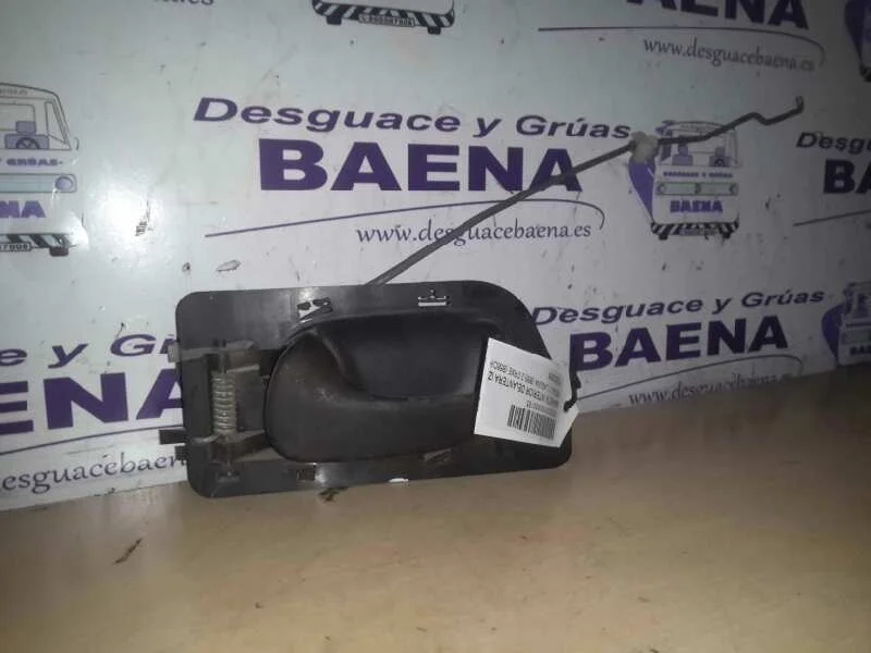 Foto de MANETA INTERIOR DELANTERA IZQUIERDA SIN MARCA SIN MODELO referencia 7700823286