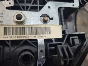 Foto de AIRBAG DELANTERO IZQUIERDO PEUGEOT 206 referencia 96441166ZR foto 2
