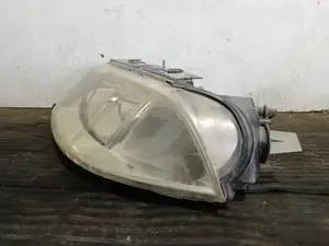 Foto de FARO IZQUIERDO VOLKSWAGEN PASSAT BERLINA (3B3) referencia 3B0941015AN foto 4
