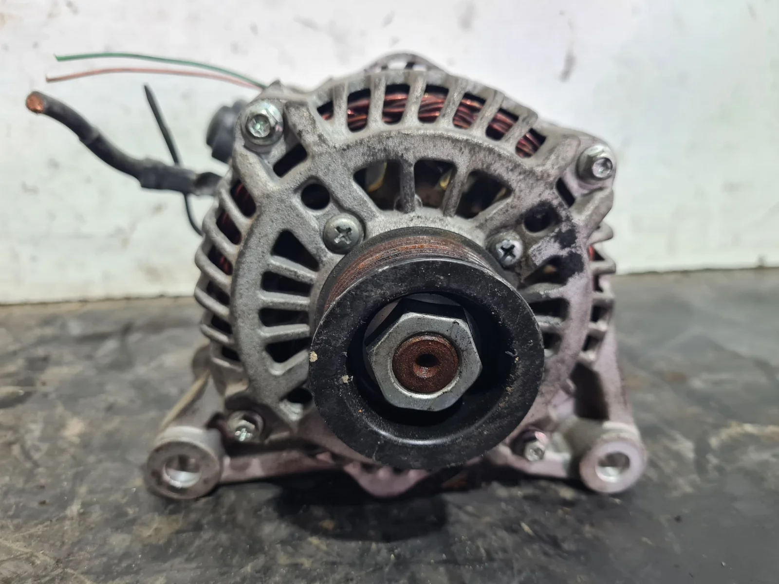 Foto de ALTERNADOR CITROEN C4 BERLINA referencia 8EL011710651