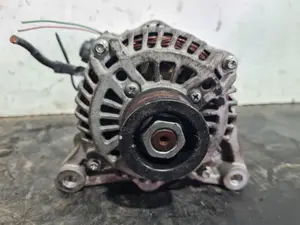 Foto de ALTERNADOR CITROEN C4 BERLINA referencia 8EL011710651