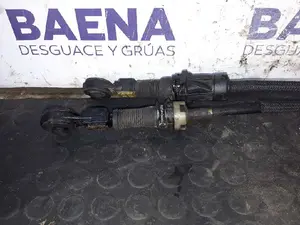 Foto de VARILLAJE CAMBIO PEUGEOT 205 BERLINA foto 3