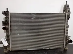 Foto de RADIADOR AGUA FORD FOCUS BERLINA (CB8) referencia CV618C342VA