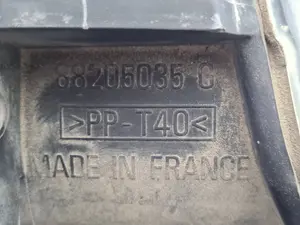 Foto de FARO IZQUIERDO CITROEN XANTIA BERLINA referencia 88205035G foto 3