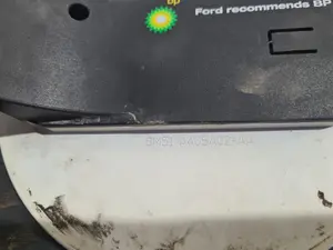 Foto de TAPA EXTERIOR COMBUSTIBLE FORD FOCUS BERLINA (CAP) referencia 8M51A405A02AA foto 5