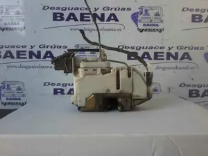 Foto de CERRADURA PUERTA DELANTERA DERECHA SIN MARCA SIN MODELO