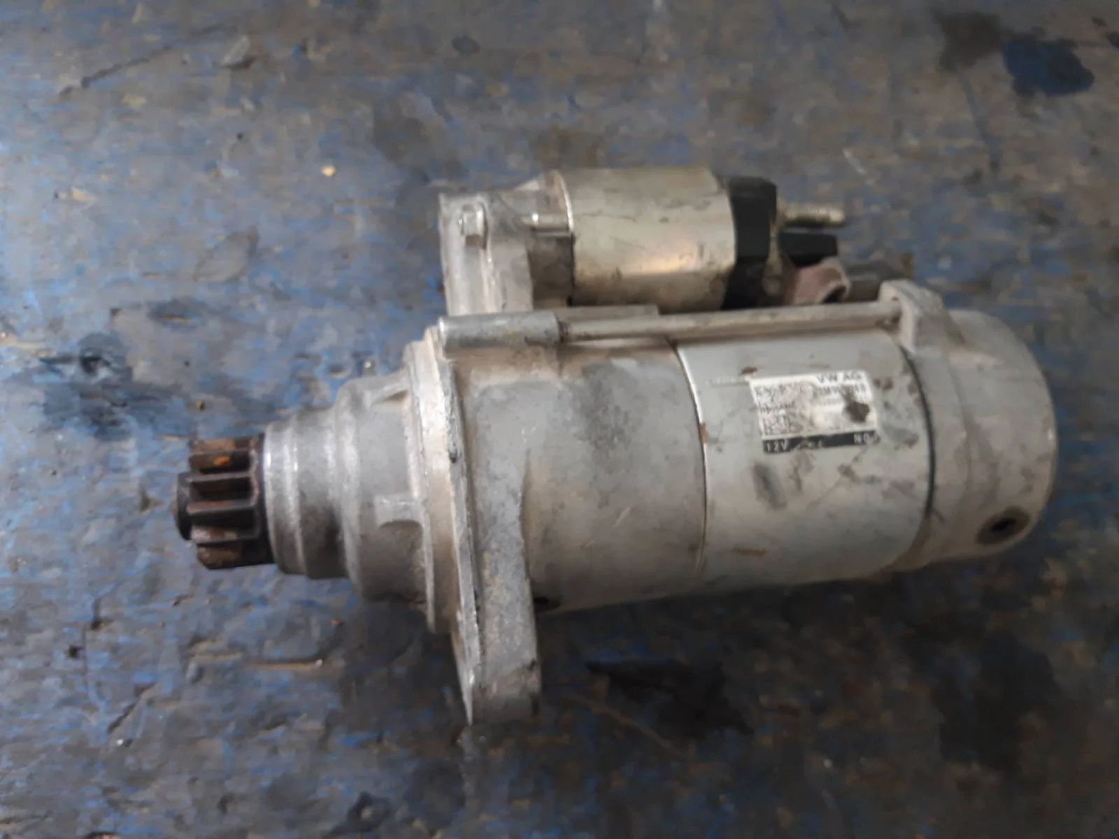 Foto de MOTOR ARRANQUE SIN MARCA SIN MODELO referencia 02M911024