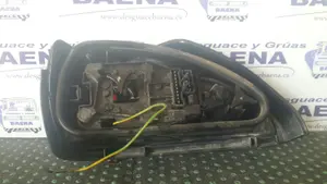 Foto de PILOTO TRASERO DERECHO SIN MARCA SIN MODELO referencia VALEO foto 2