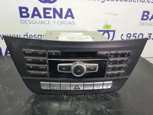 Foto de SISTEMA AUDIO / RADIO CD SIN MARCA SIN MODELO referencia A2049001813 foto 1