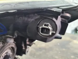 Foto de FARO DERECHO TOYOTA COROLLA VERSO (R1) referencia P7105R foto 8