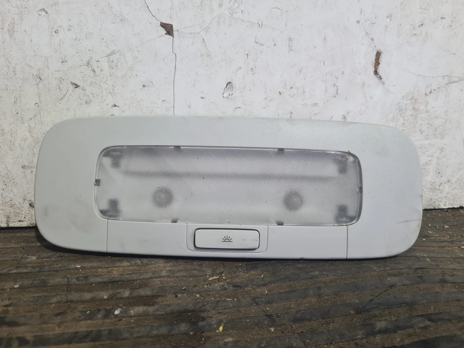Foto de LUZ INTERIOR VOLKSWAGEN GOLF VI VARIANT (AJ5)