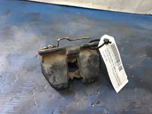 Foto de CERRADURA PUERTA TRASERA DERECHA SIN MARCA SIN MODELO referencia 701827162 foto 2