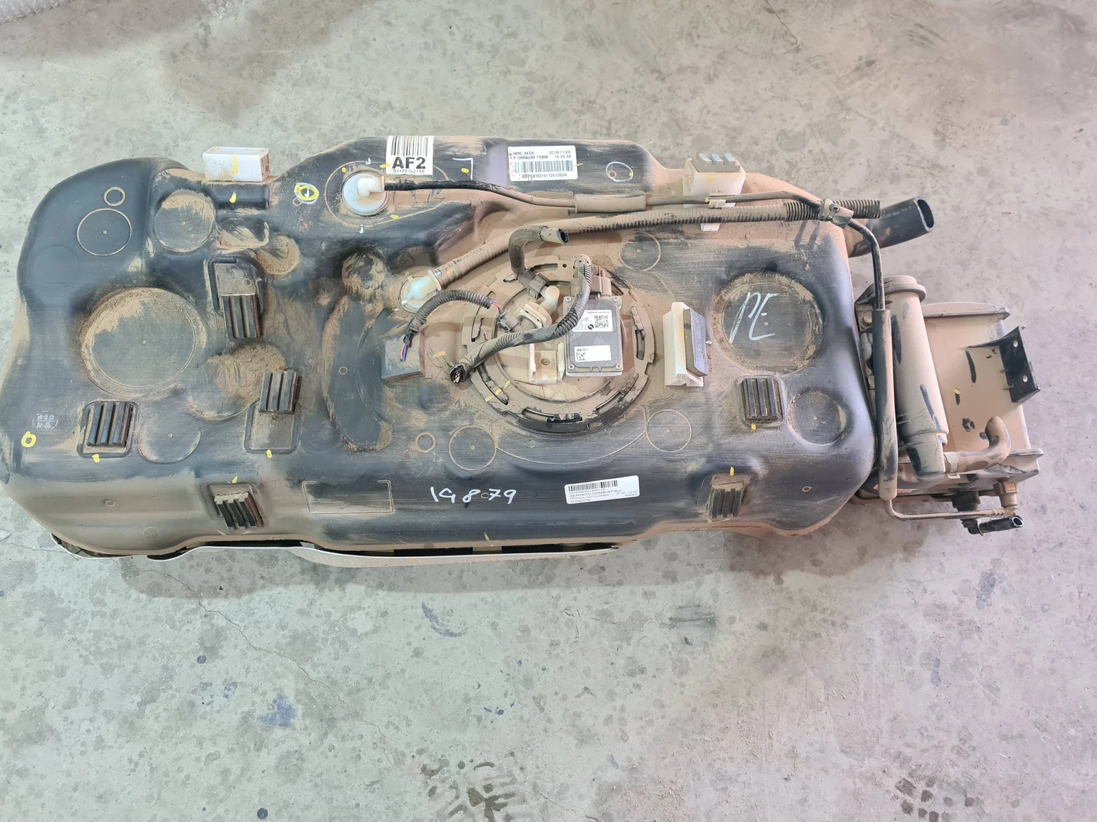 Foto de DEPOSITO COMBUSTIBLE HYUNDAI IONIQ referencia 31100G2150