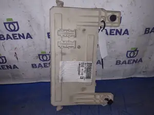 Foto de CAJA RELES / FUSIBLES SIN MARCA SIN MODELO referencia 97RA000001 foto 3