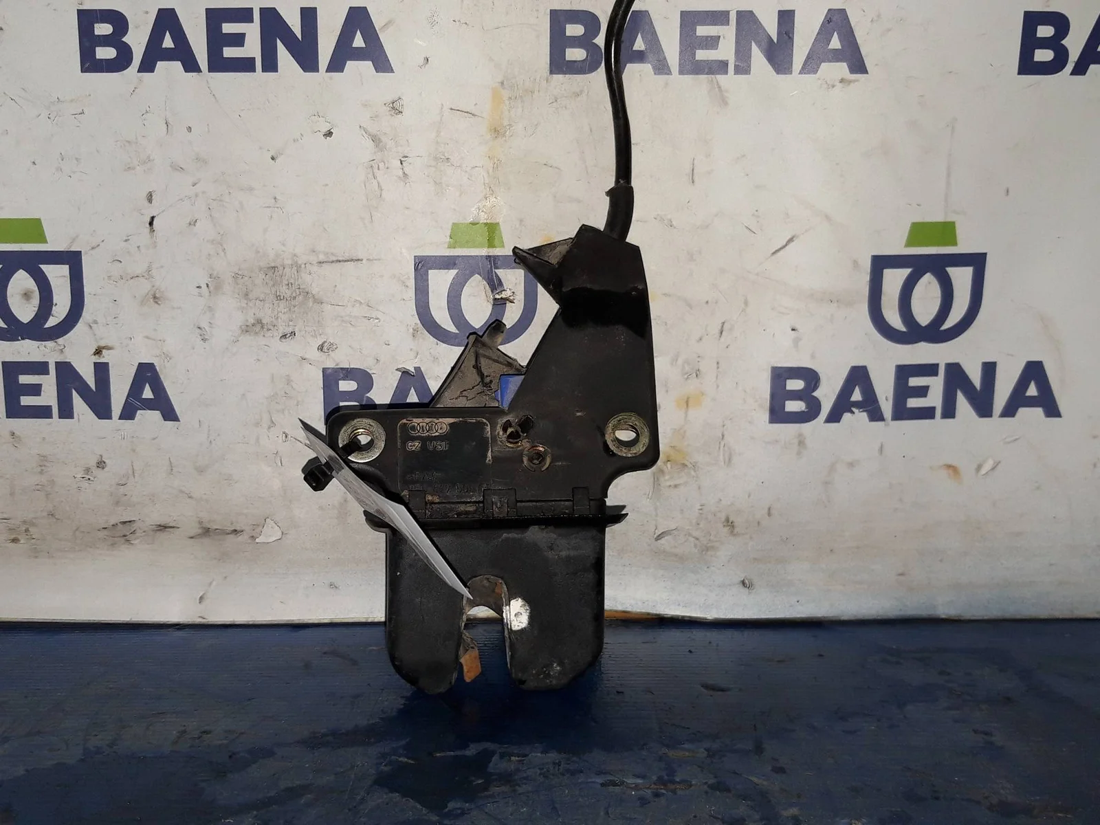 Foto de CERRADURA MALETERO / PORTON AUDI A4 BERLINA (8E) referencia 8E5827505B
