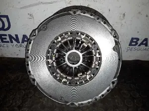 Foto de KIT EMBRAGUE SIN MARCA SIN MODELO referencia 06F141015CX foto 2