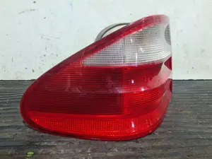 Foto de PILOTO TRASERO IZQUIERDO MERCEDES-BENZ CLK (BM 208) COUPE referencia 2088200164 foto 4