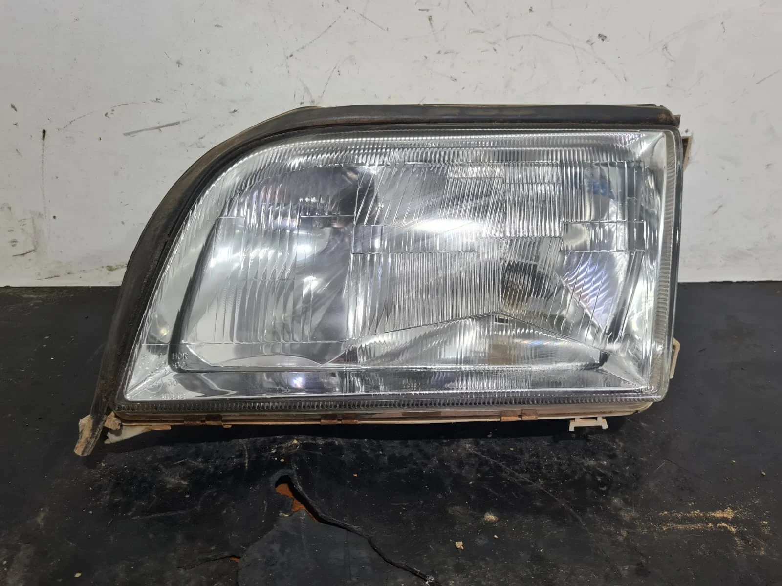 Foto de FARO IZQUIERDO MERCEDES-BENZ CLASE S (BM 140) BERLINA