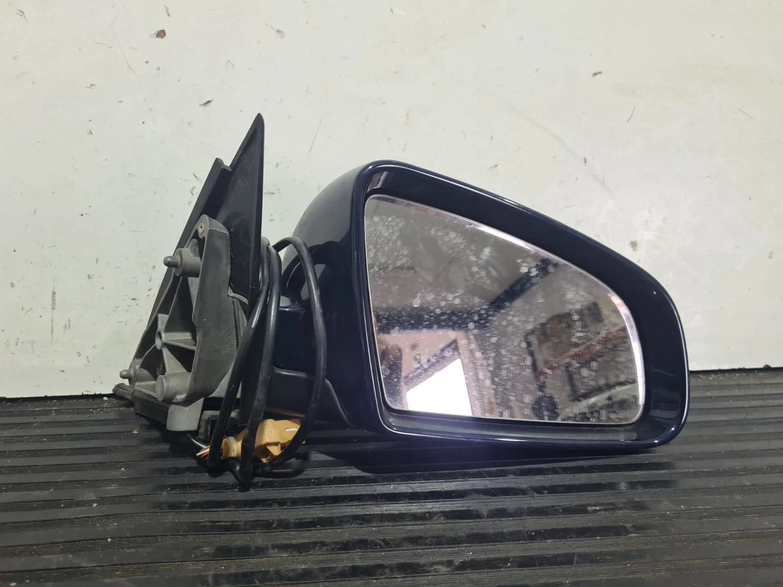 Foto de RETROVISOR DERECHO SIN MARCA SIN MODELO referencia 01068