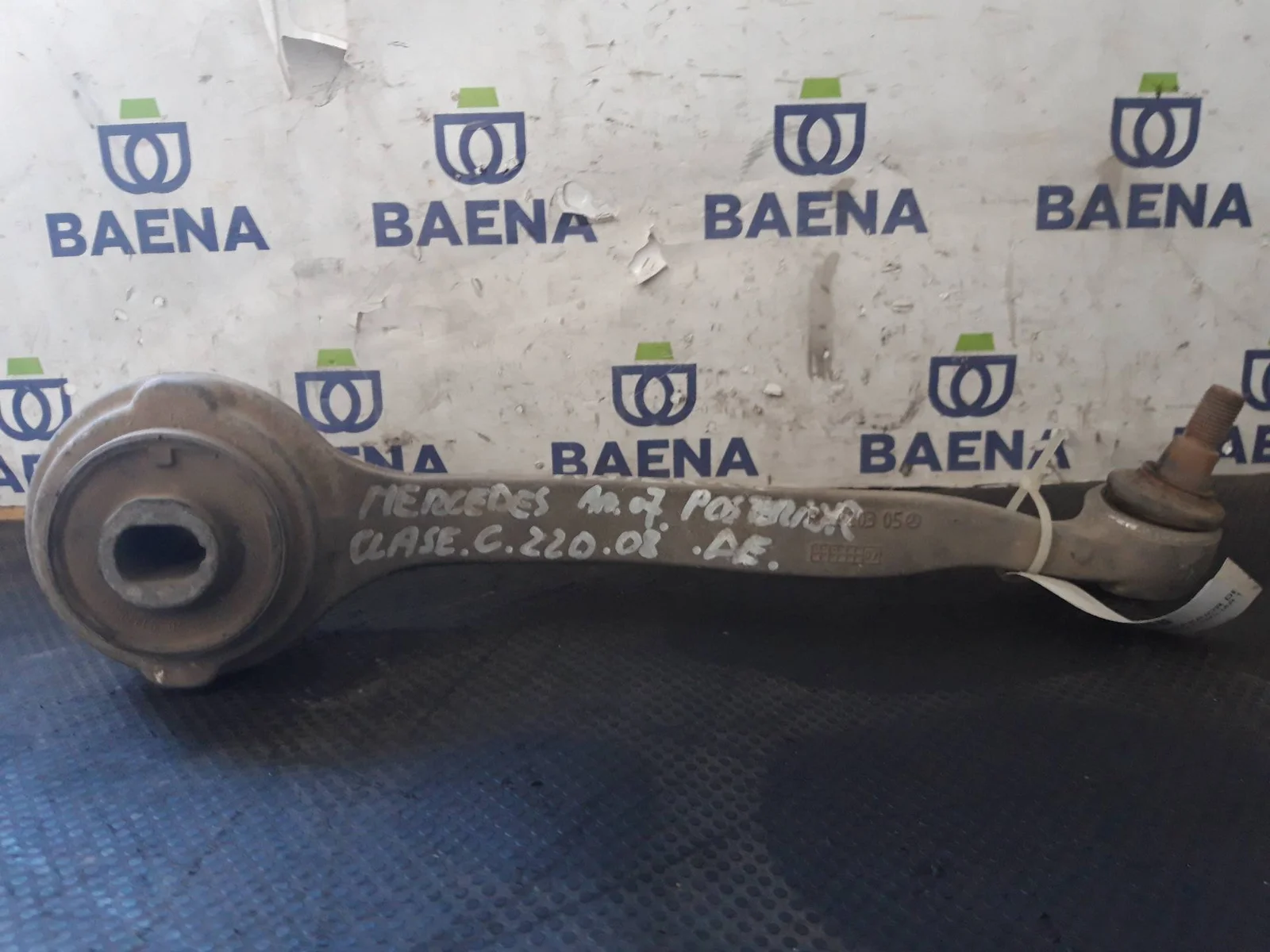 Foto de BRAZO SUSPENSION INFERIOR DELANTERO DERECHO SIN MARCA SIN MODELO referencia DEL.DER