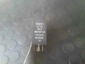 Foto de RELE SIN MARCA SIN MODELO referencia 4D0907131