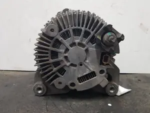 Foto de ALTERNADOR RENAULT LATITUDE referencia 8200654785 foto 3
