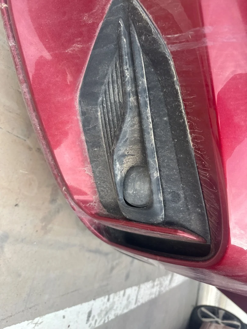 Foto de FARO ANTINIEBLA IZQUIERDO FORD FOCUS BERLINA (CGE)
